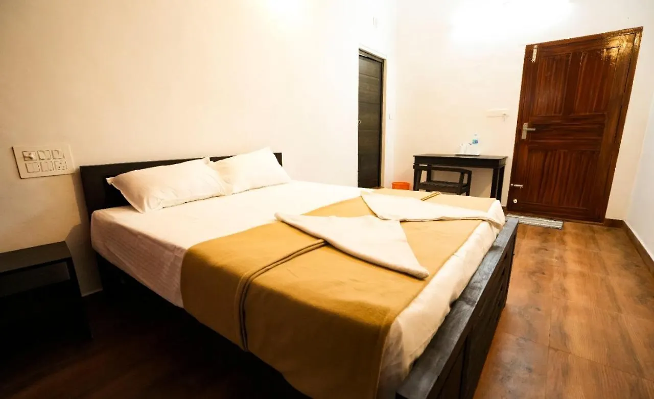 Hotel Ek Residency Munnar